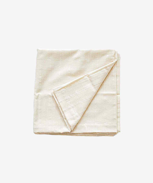 Almond - Recyklovaný ubrus s reliéfním čtvercovým vzorem