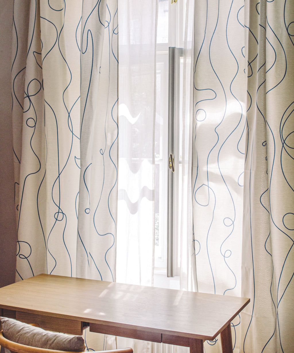 Závěsy z recyklovaných PET vláken Elinea