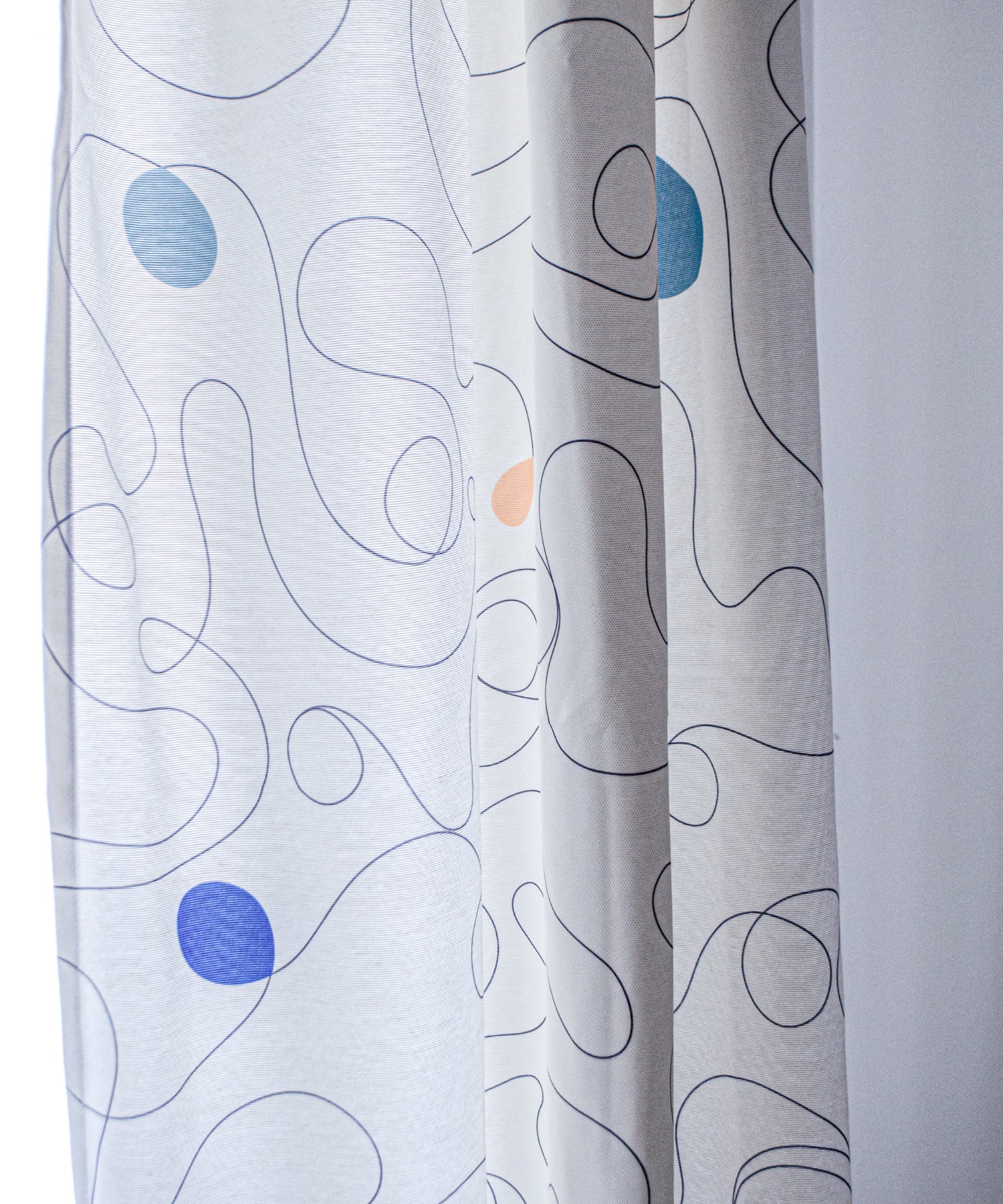 Závěsy z recyklovaných PET vláken Espejo