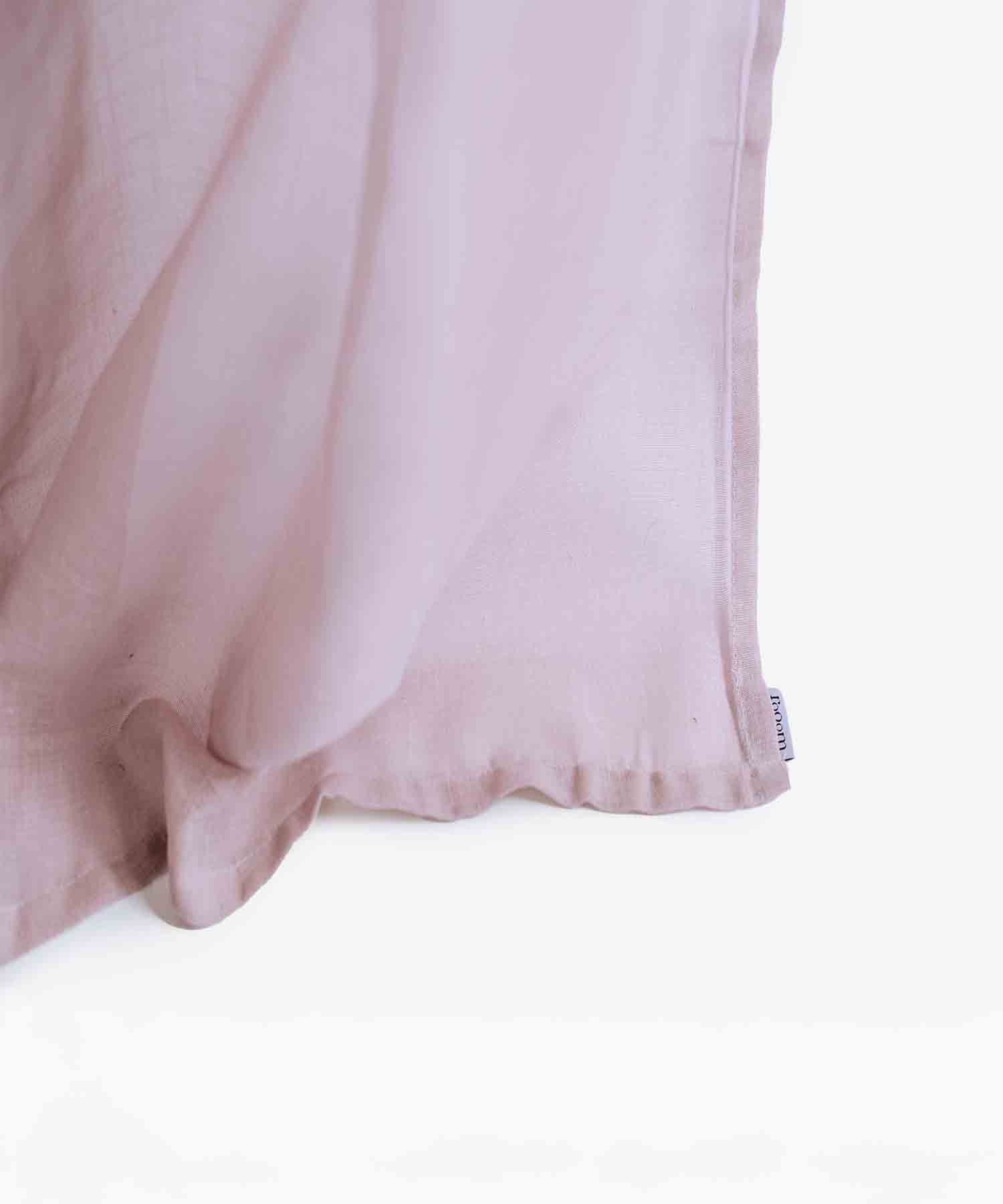 Záclony z recyklovaných PET vláken Haze